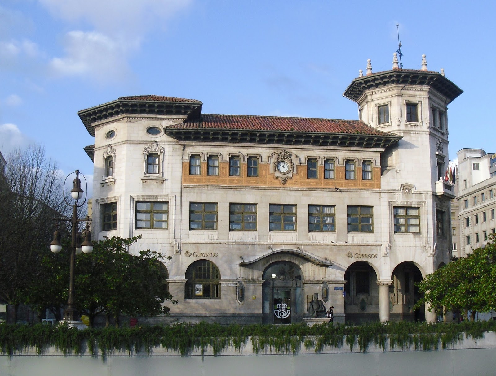 Edificio Correos Santander
