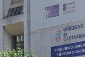 UGT rechaza que se supedite la igualdad de derechos de sanitarios a un acuerdo presupuestario