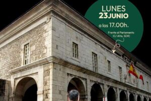 Concentración 23 J frente al Parlamento de Cantabria