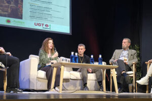 Un acto conmemora en Cádiz el 50º aniversario del primer Congreso de FETE-UGT tras la dictadura