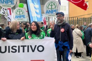 Gran respuesta docente a la manifestación del 8F en Santander