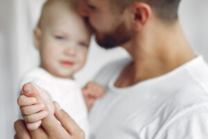 Boletín sobre la ampliación del permiso por nacimiento y cuidado del menor